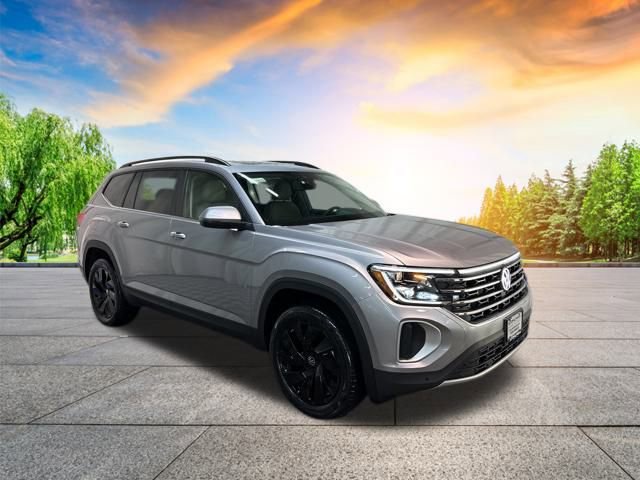 New 2026 Volkswagen Atlas SE image 2