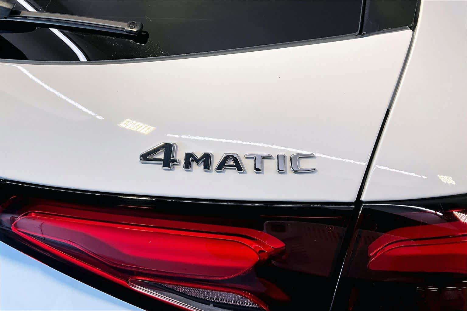 Certified 2026 Mercedes-Benz GLC 300 4MATIC image 10