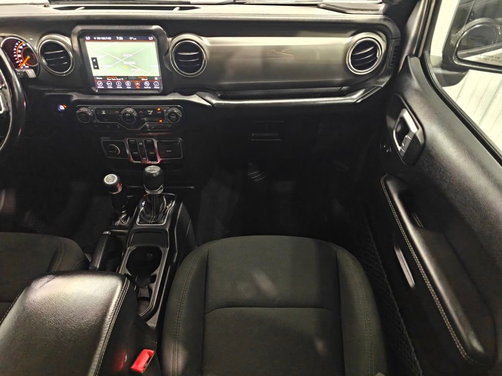 Used 2019 Jeep Wrangler Unlimited Sahara AWD/4WD image 23
