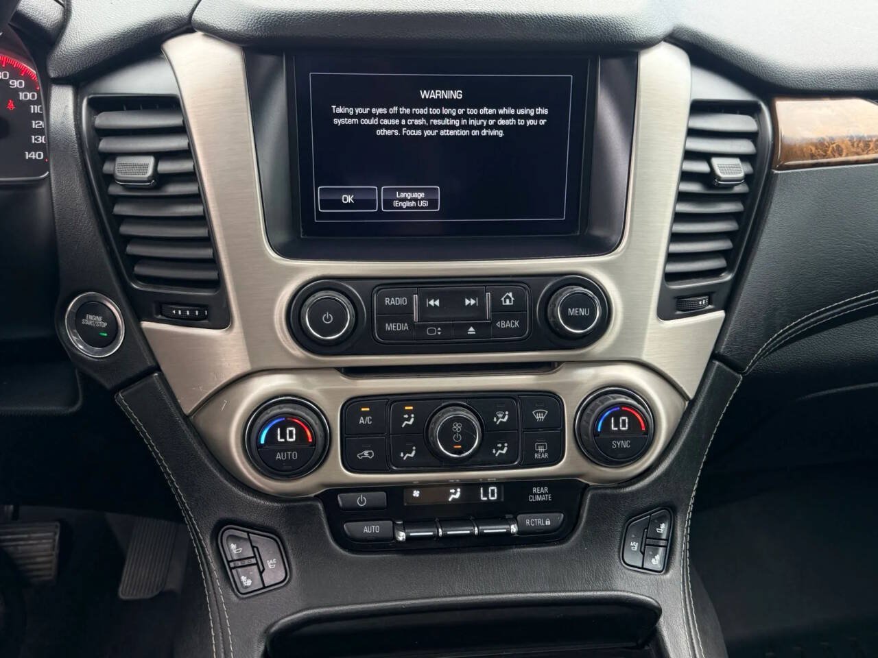 Used 2015 GMC Yukon XL Denali w/ Open Road Package AWD/4WD image 27