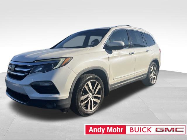 Used 2017 Honda Pilot Touring image 5