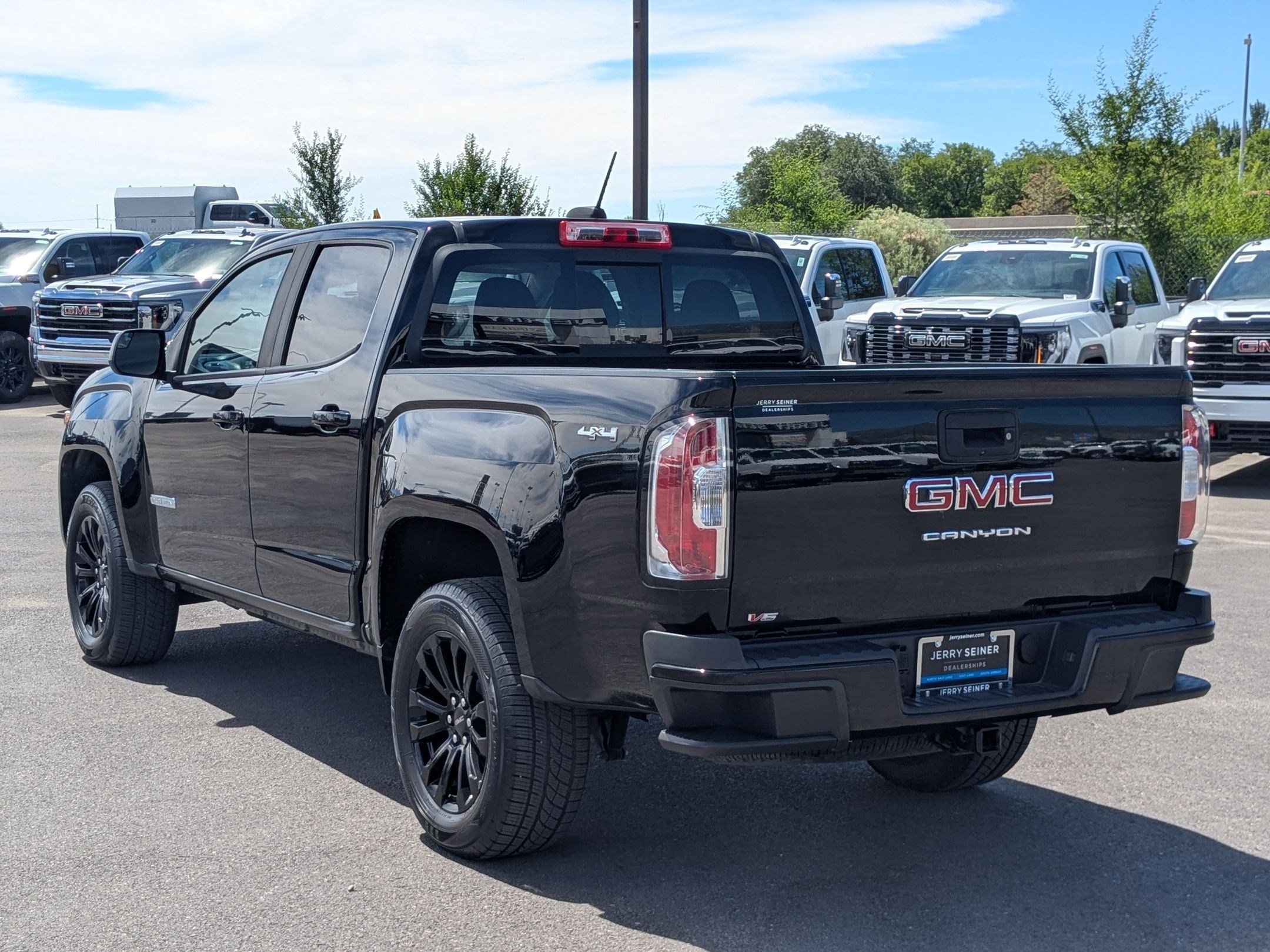 Certified 2021 GMC Canyon Elevation w/ Trailering Package AWD/4WD image 4