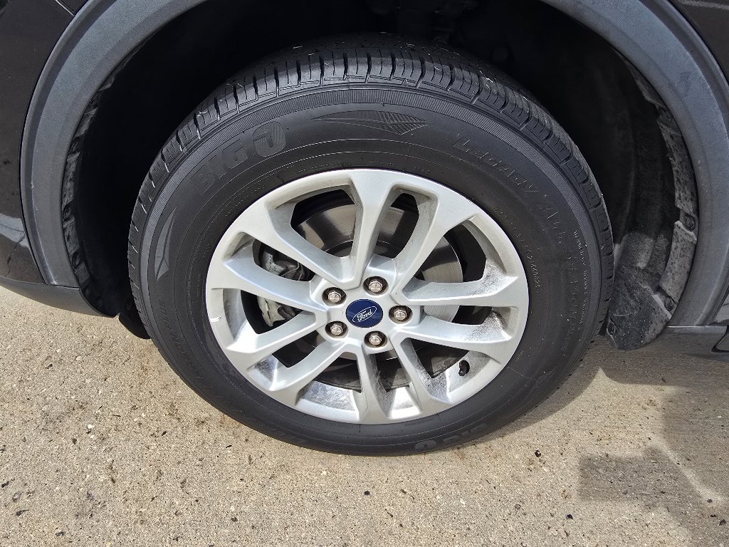 Used 2022 Ford Escape SE AWD/4WD image 10