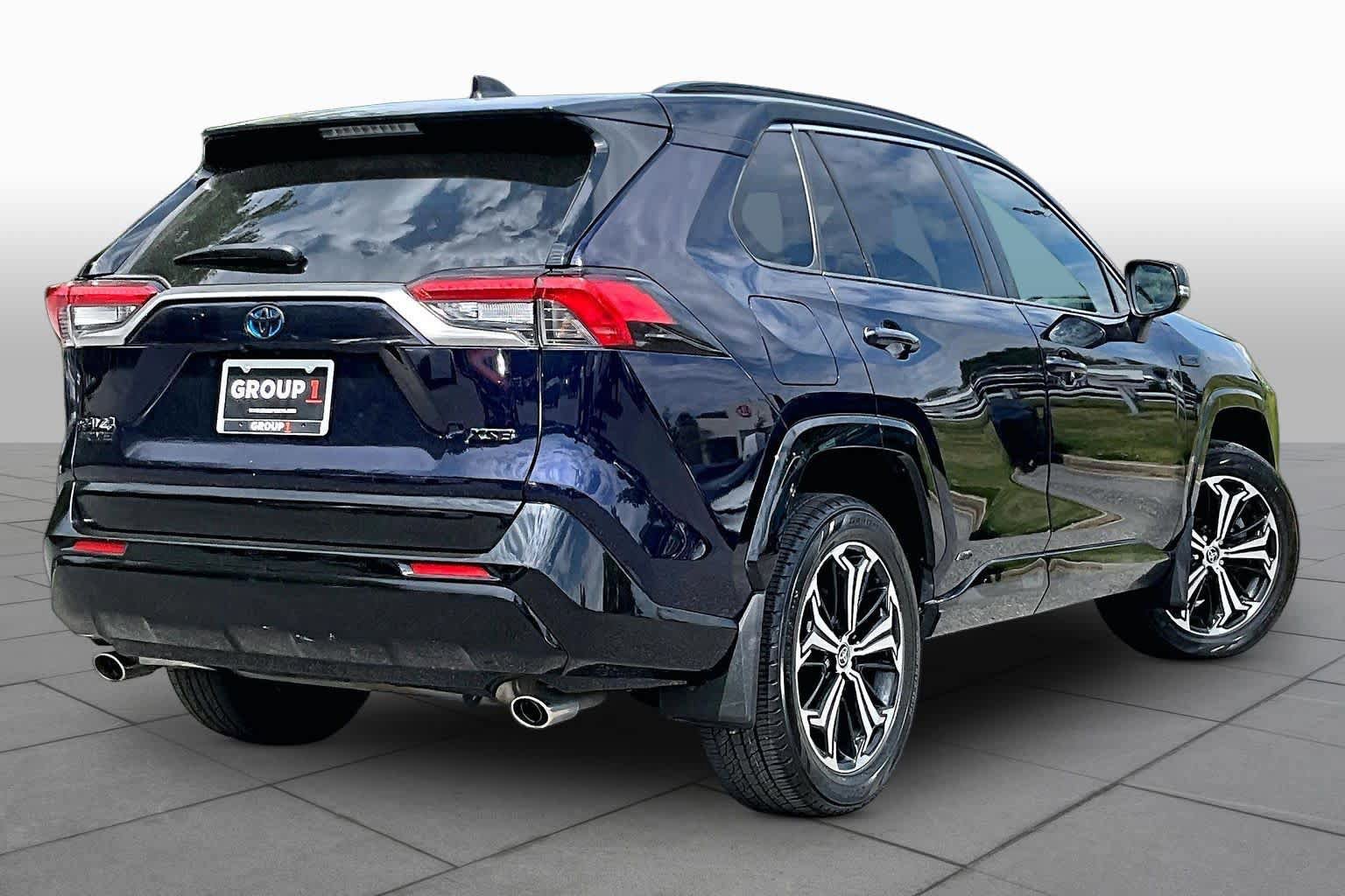 Used 2023 Toyota RAV4 XSE w/ Weather Package AWD/4WD image 13