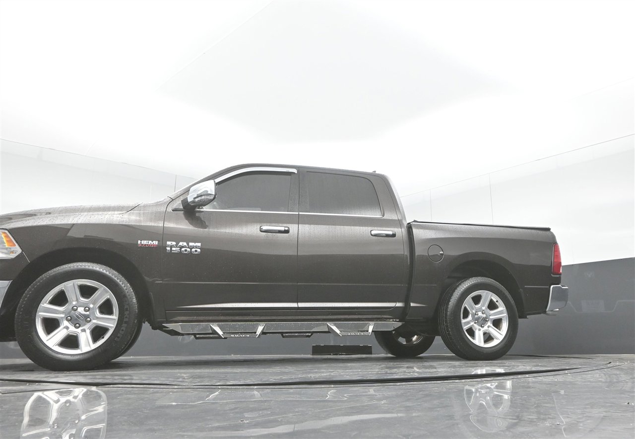 Used 2017 RAM 1500 Lone Star image 36