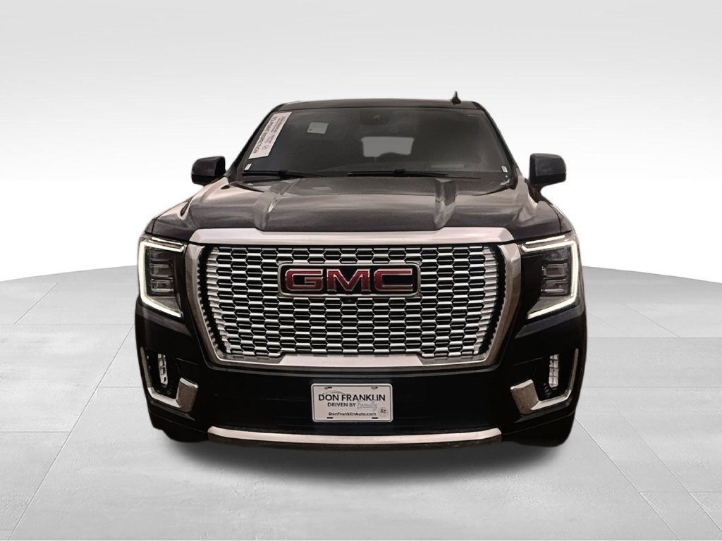 Used 2023 GMC Yukon Denali AWD/4WD image 3
