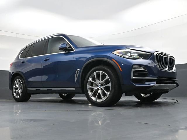 Used 2019 BMW X5 xDrive50i w/ Premium Package 2 image 29