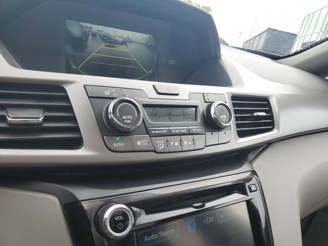 Used 2016 Honda Odyssey Touring Elite image 28