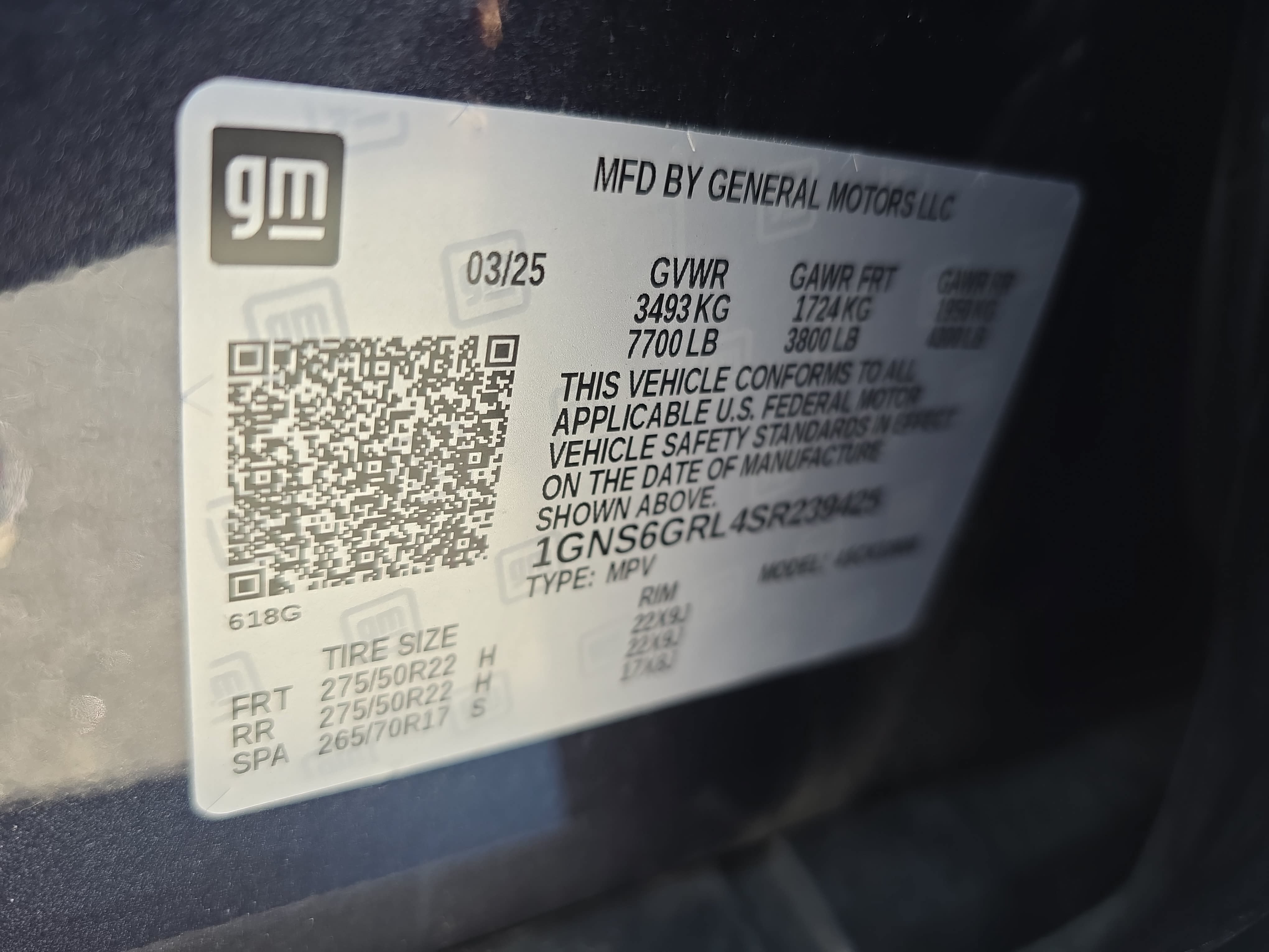 Used 2025 Chevrolet Suburban High Country AWD/4WD image 36