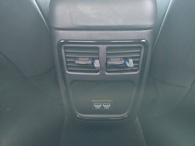 Used 2020 Dodge Charger SXT w/ Blacktop Package RWD image 26