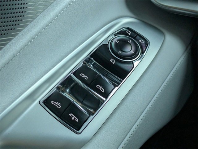 Used 2021 Chevrolet Corvette Stingray Preferred Conv w/ Z51 Performance Package image 21