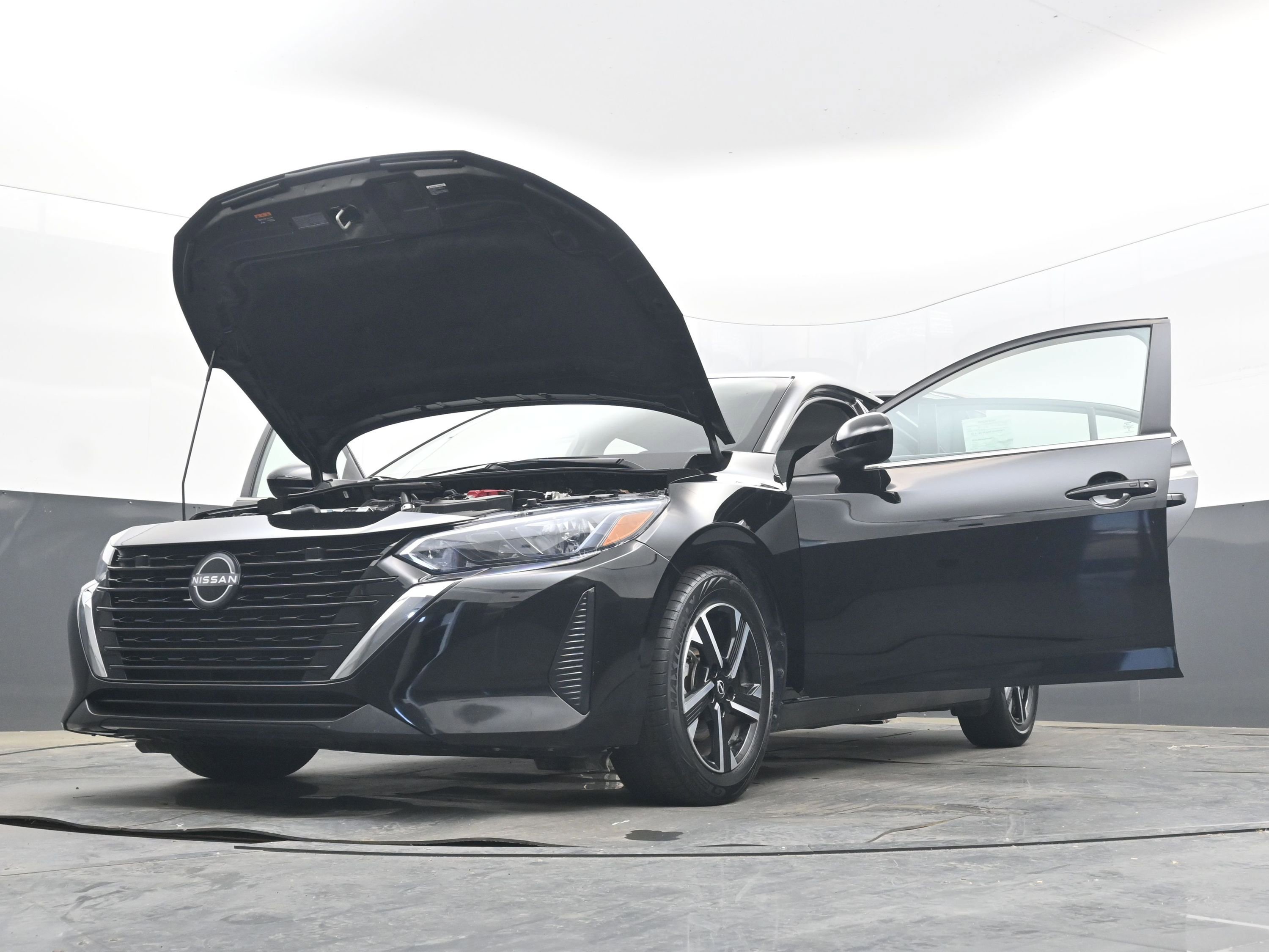 Used 2024 Nissan Sentra SV image 38