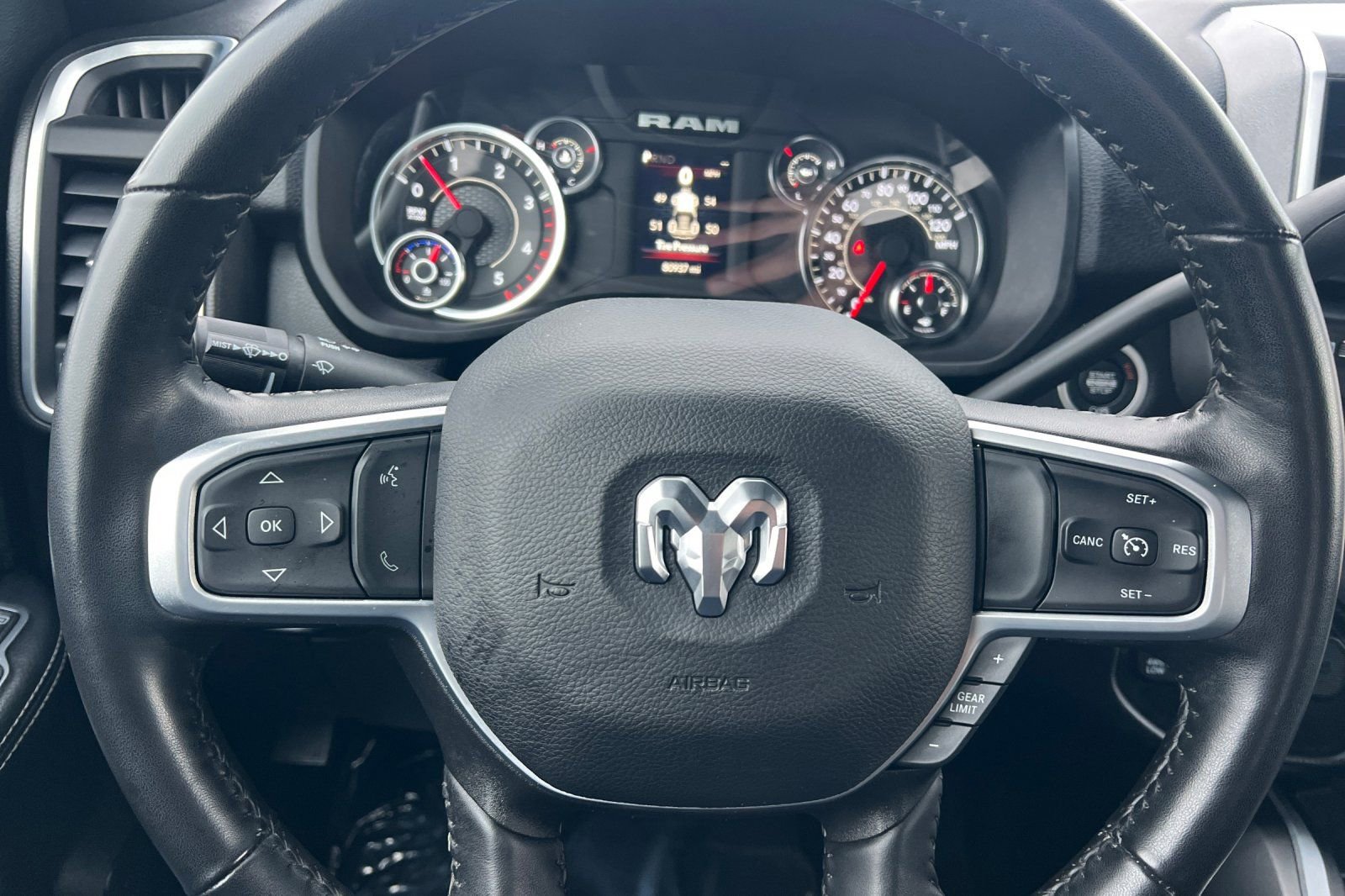 Used 2024 RAM 3500 Big Horn w/ Night Edition image 24