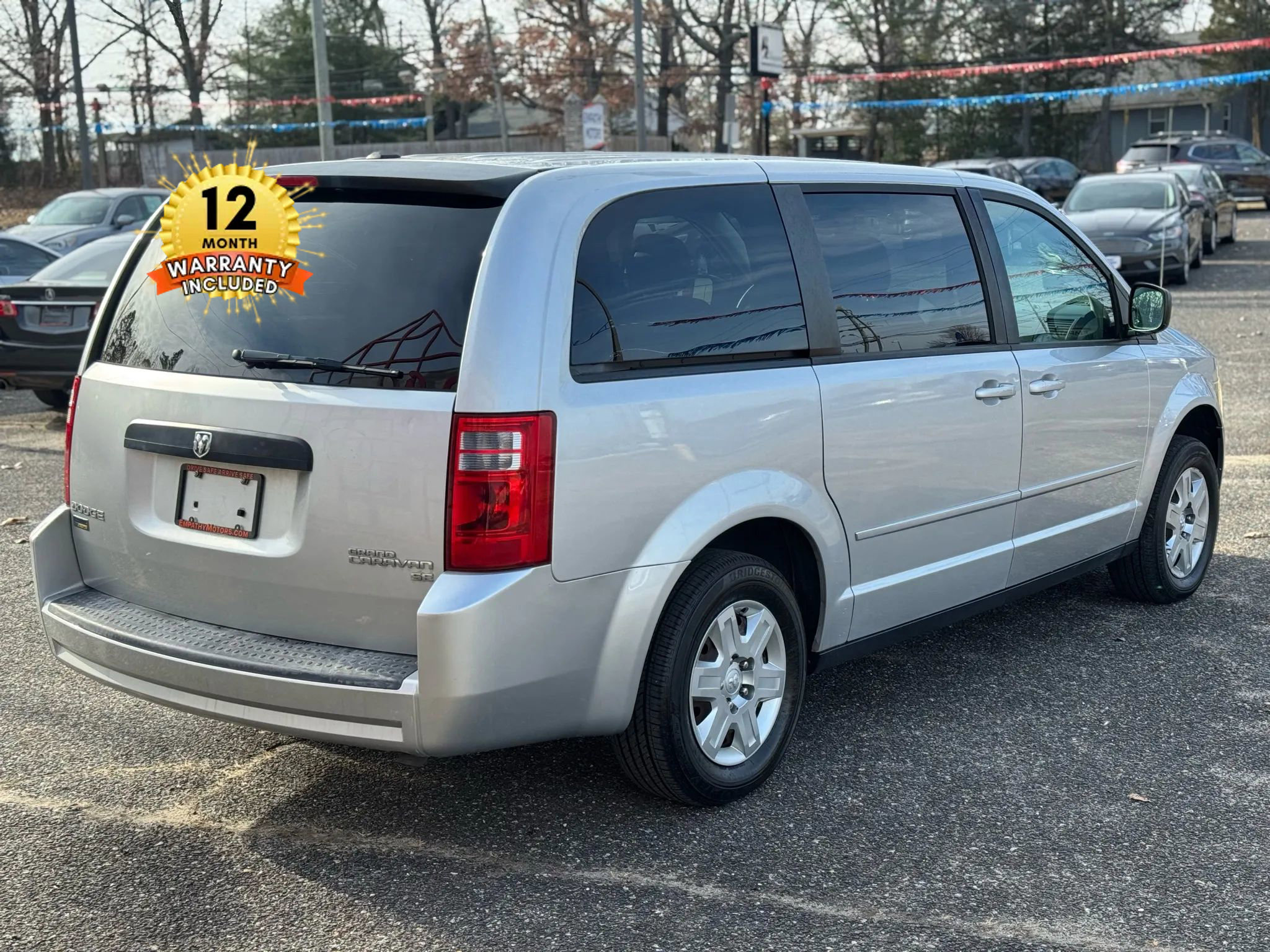 Used 2010 Dodge Grand Caravan SE w/ Climate Group image 8