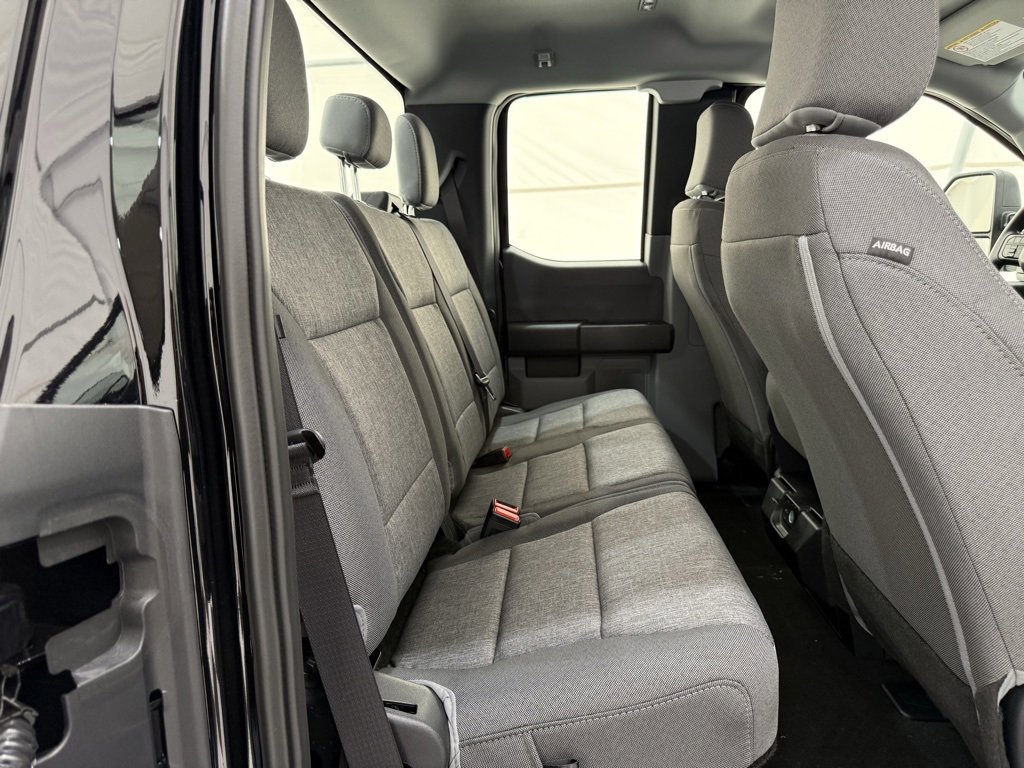 New 2026 Ford F350 4x4 SuperCab Super Duty image 23