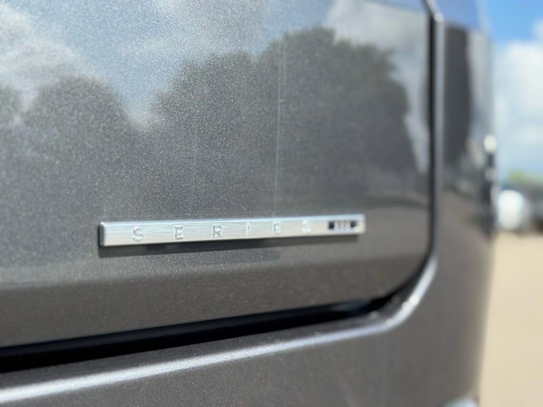 Used 2022 Jeep Wagoneer Series III w/ Flexible Seating Group image 34