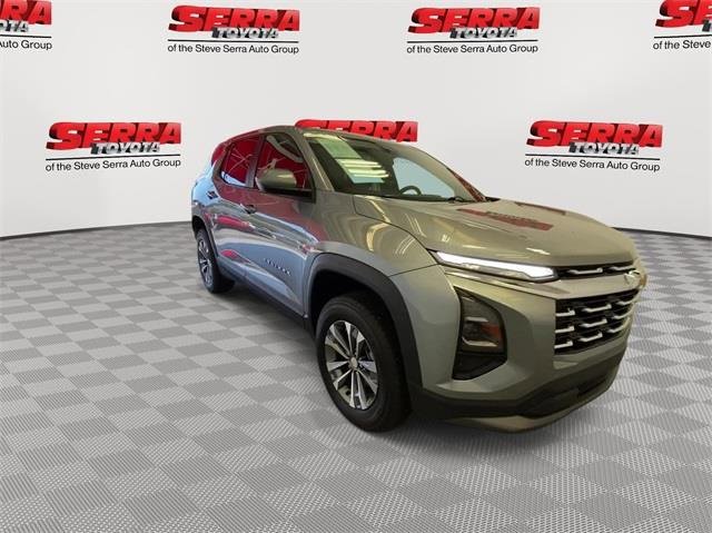 Used 2026 Chevrolet Equinox LT image 3