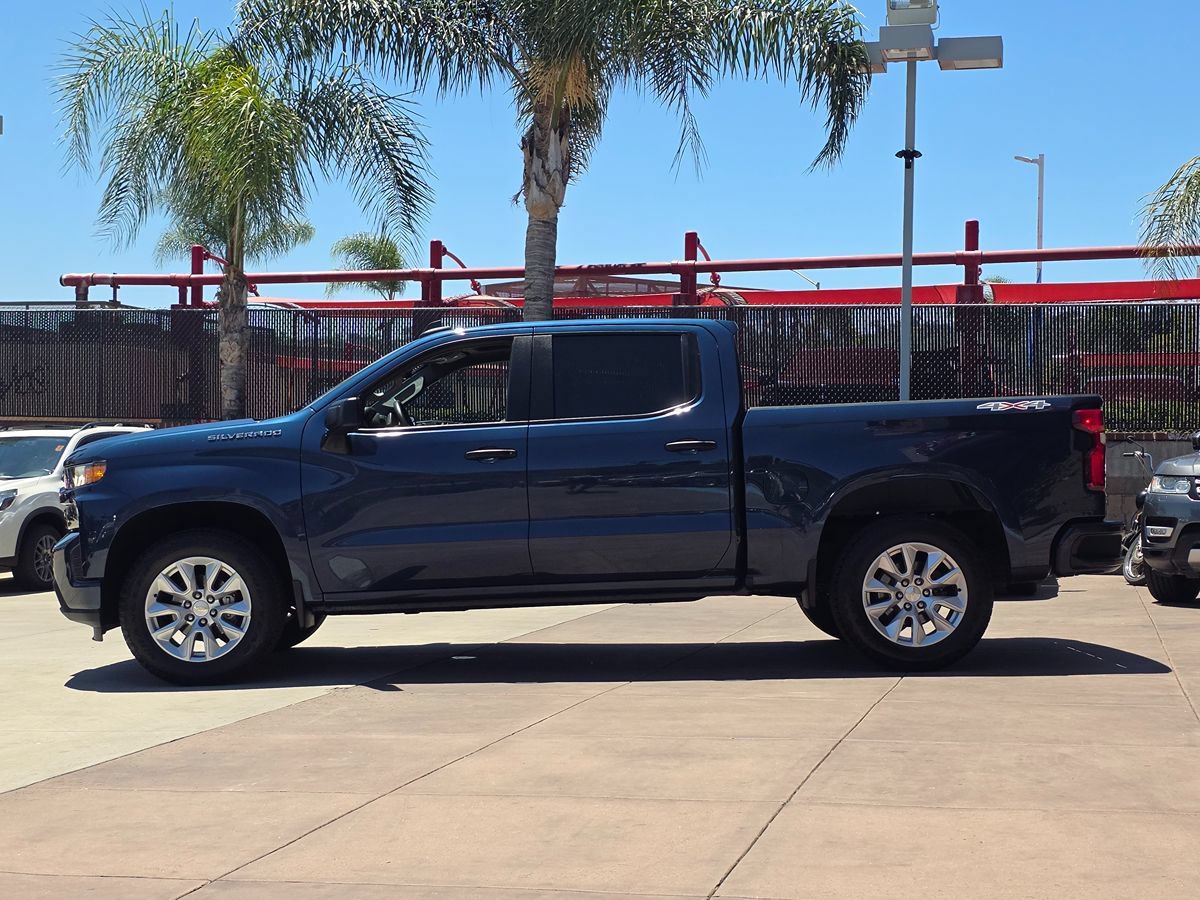 Used 2021 Chevrolet Silverado 1500 Custom AWD/4WD image 9