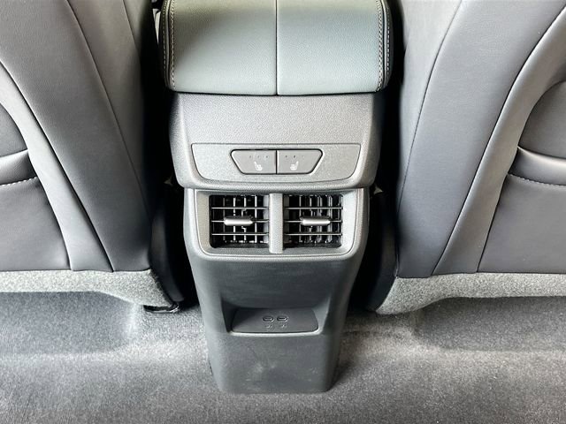 New 2026 GMC Terrain AT4 w/ Convenience Package III AWD/4WD image 18