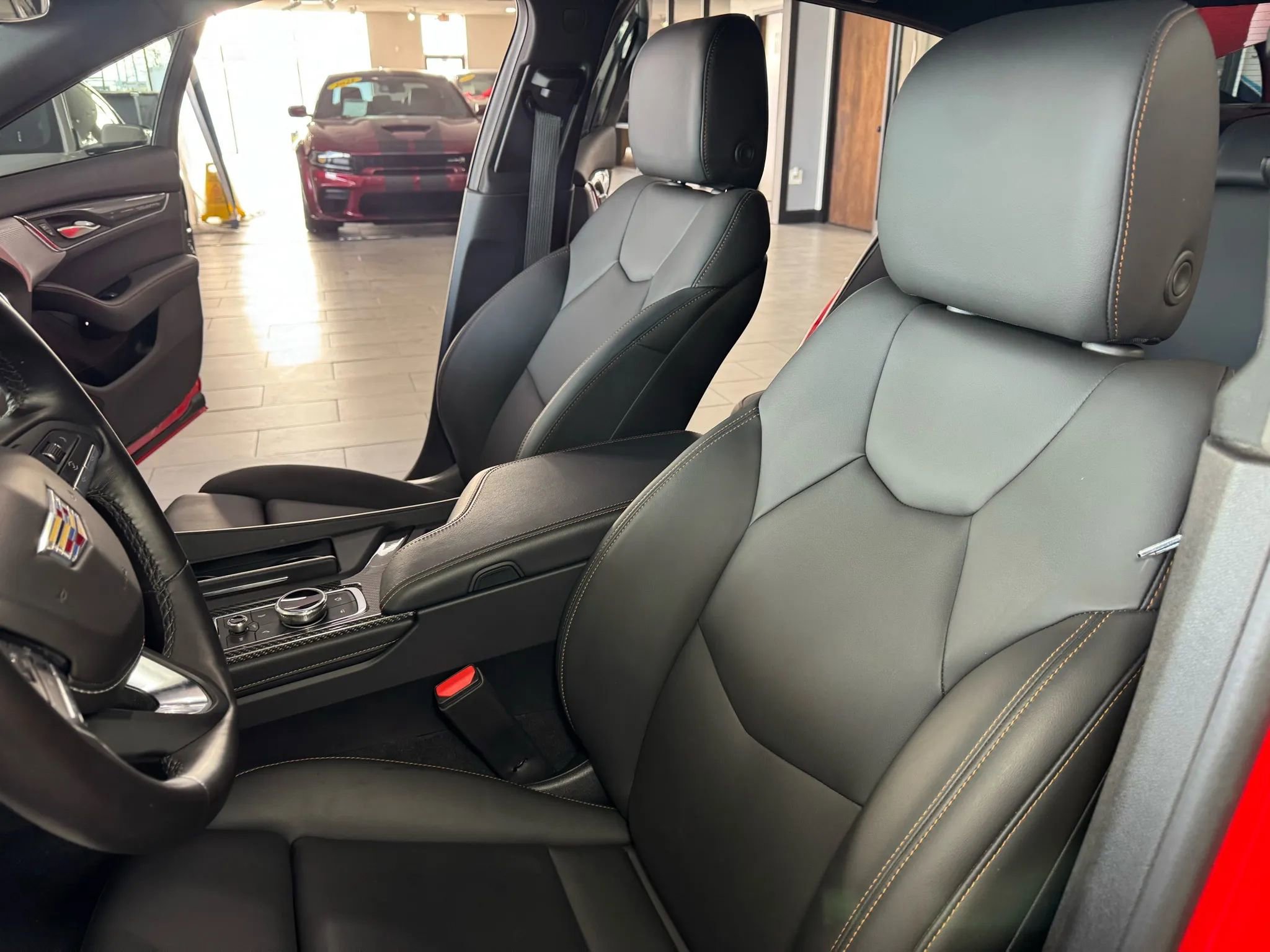 Used 2024 Cadillac CT5 V image 9