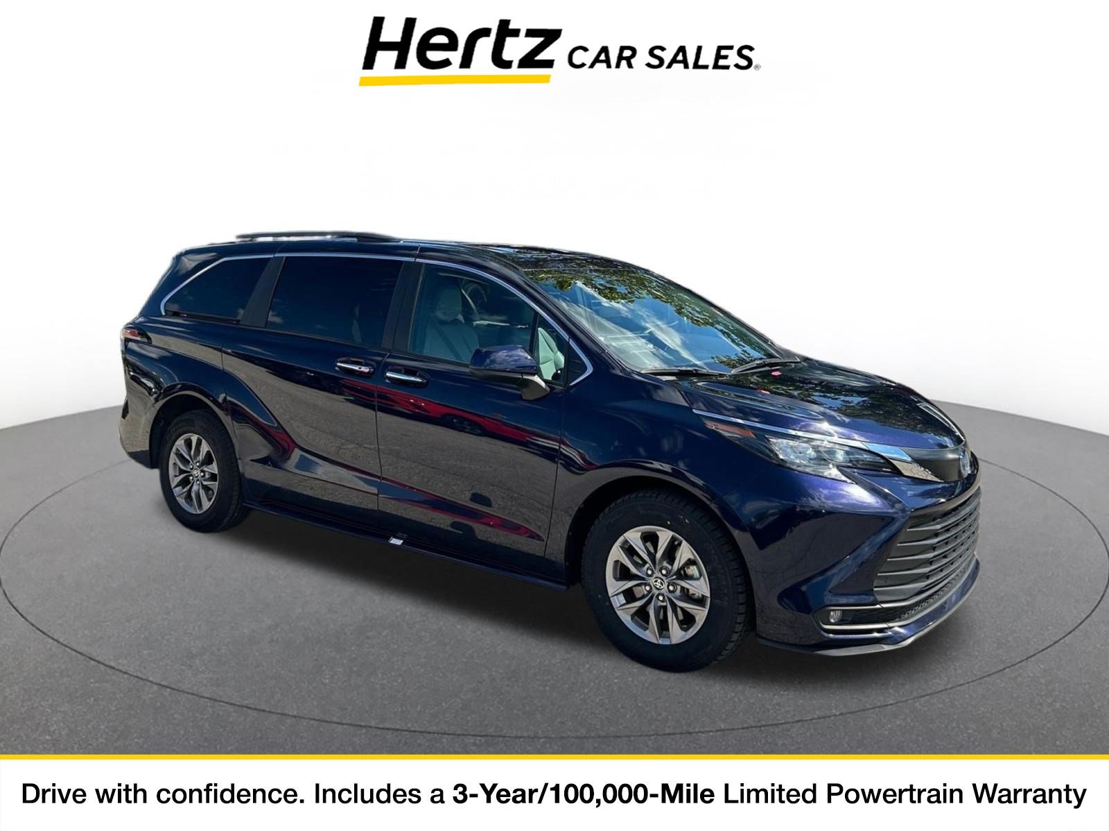 Used 2025 Toyota Sienna XLE