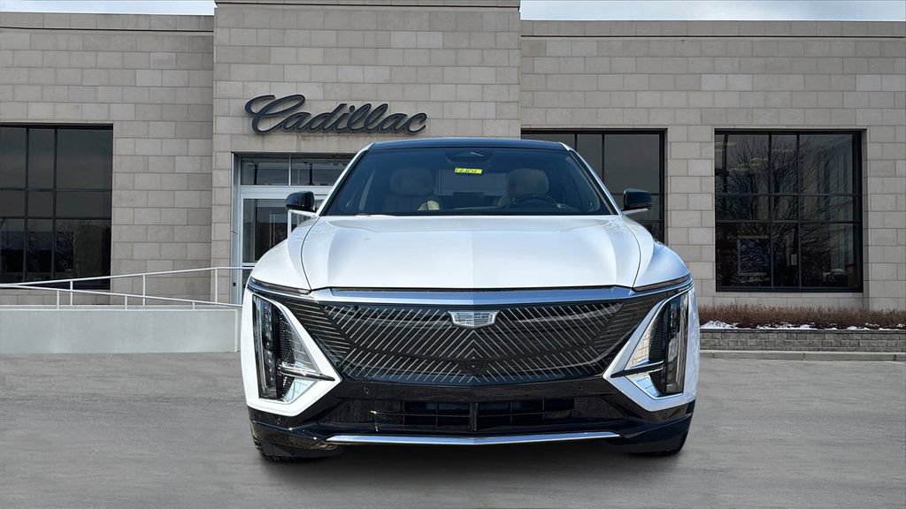 New 2026 Cadillac Lyriq Signature Luxury w/ Nappa Leather Package AWD/4WD image 7