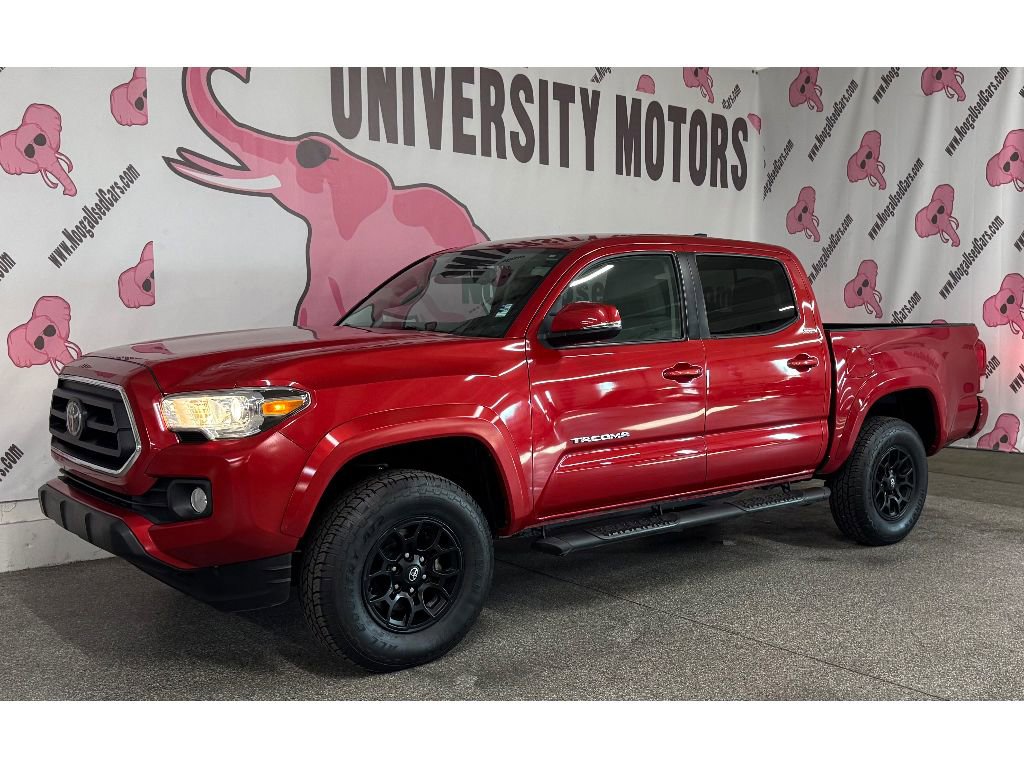 Used 2022 Toyota Tacoma SR5 w/ Technology Package image 7