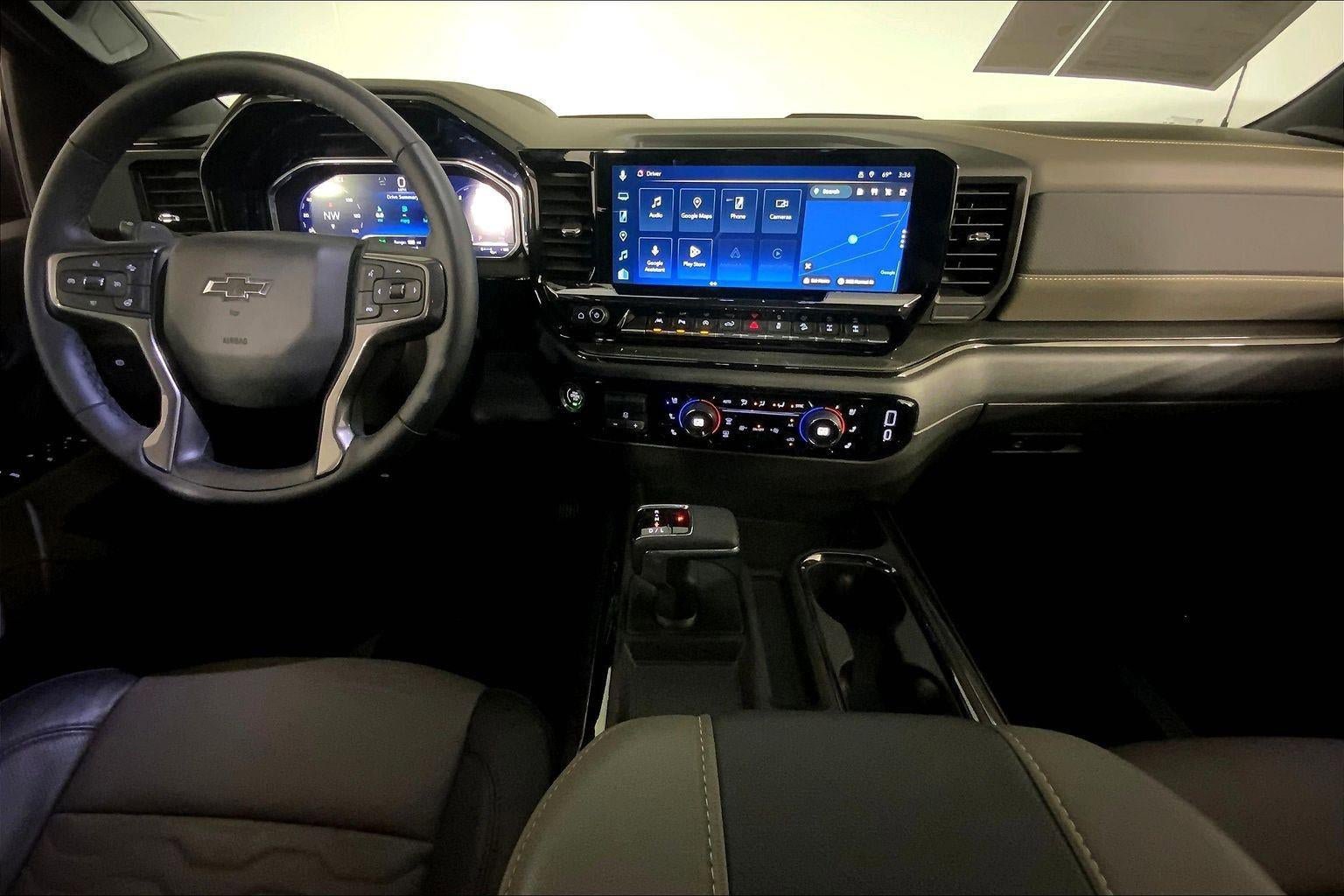 Used 2025 Chevrolet Silverado 1500 ZR2 w/ Technology Package image 15