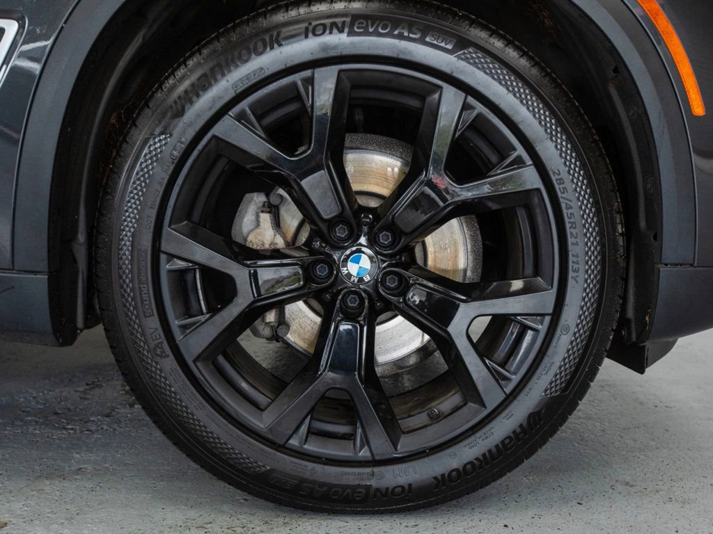 Used 2020 BMW X5 xDrive40i w/ Premium Package AWD/4WD image 11