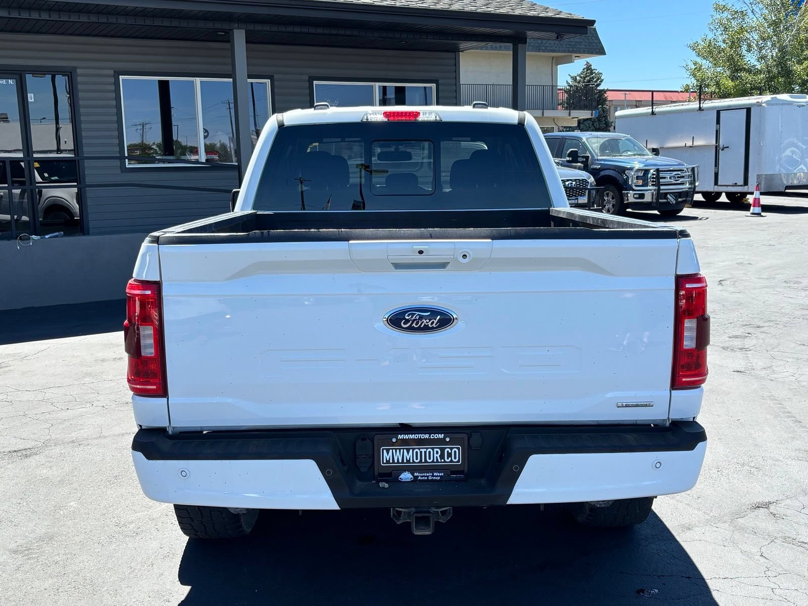 Used 2021 Ford F150 XLT w/ Equipment Group 302A High AWD/4WD image 4