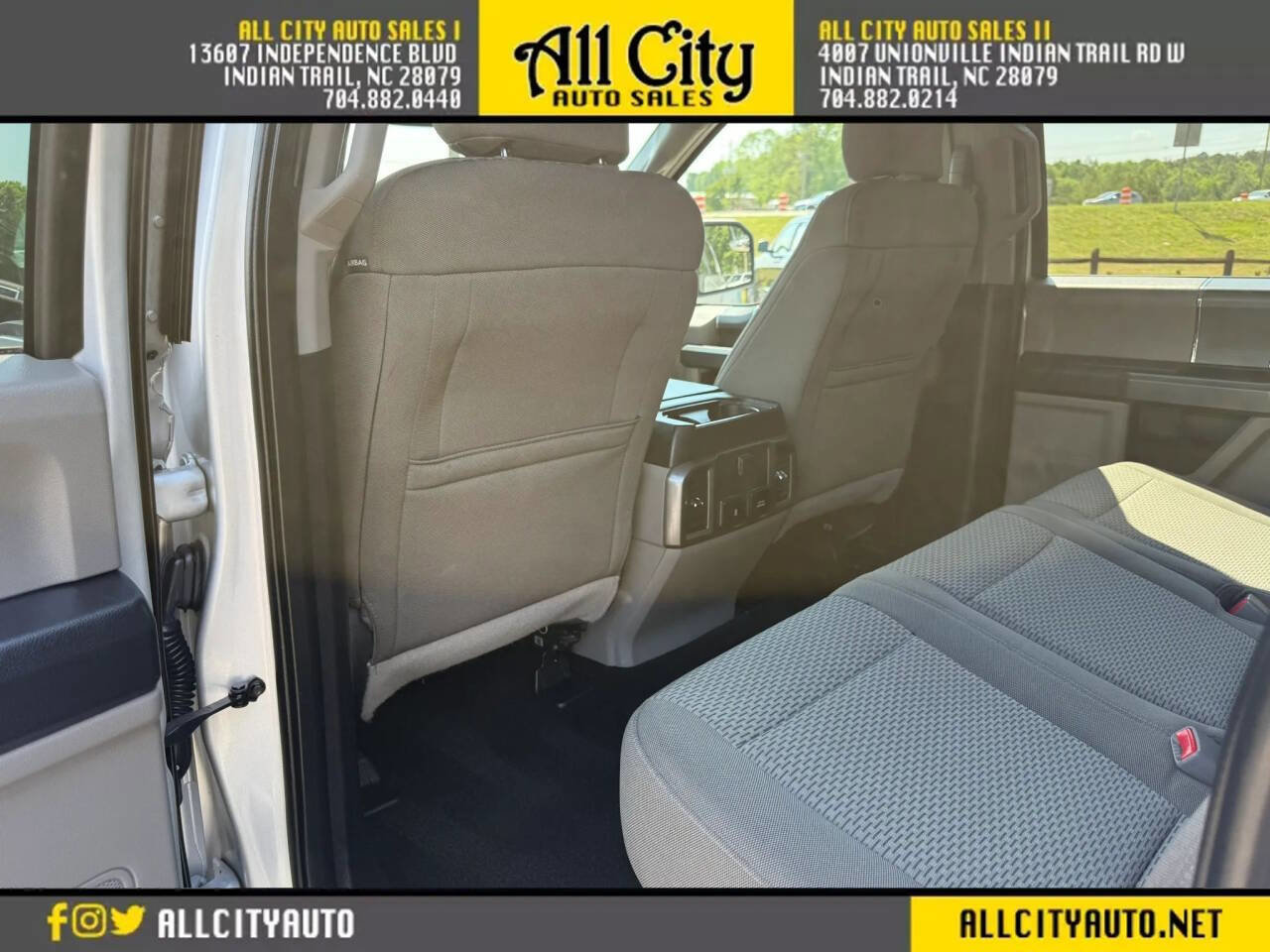 Used 2017 Ford F150 XLT w/ Equipment Group 302A Luxury AWD/4WD image 6