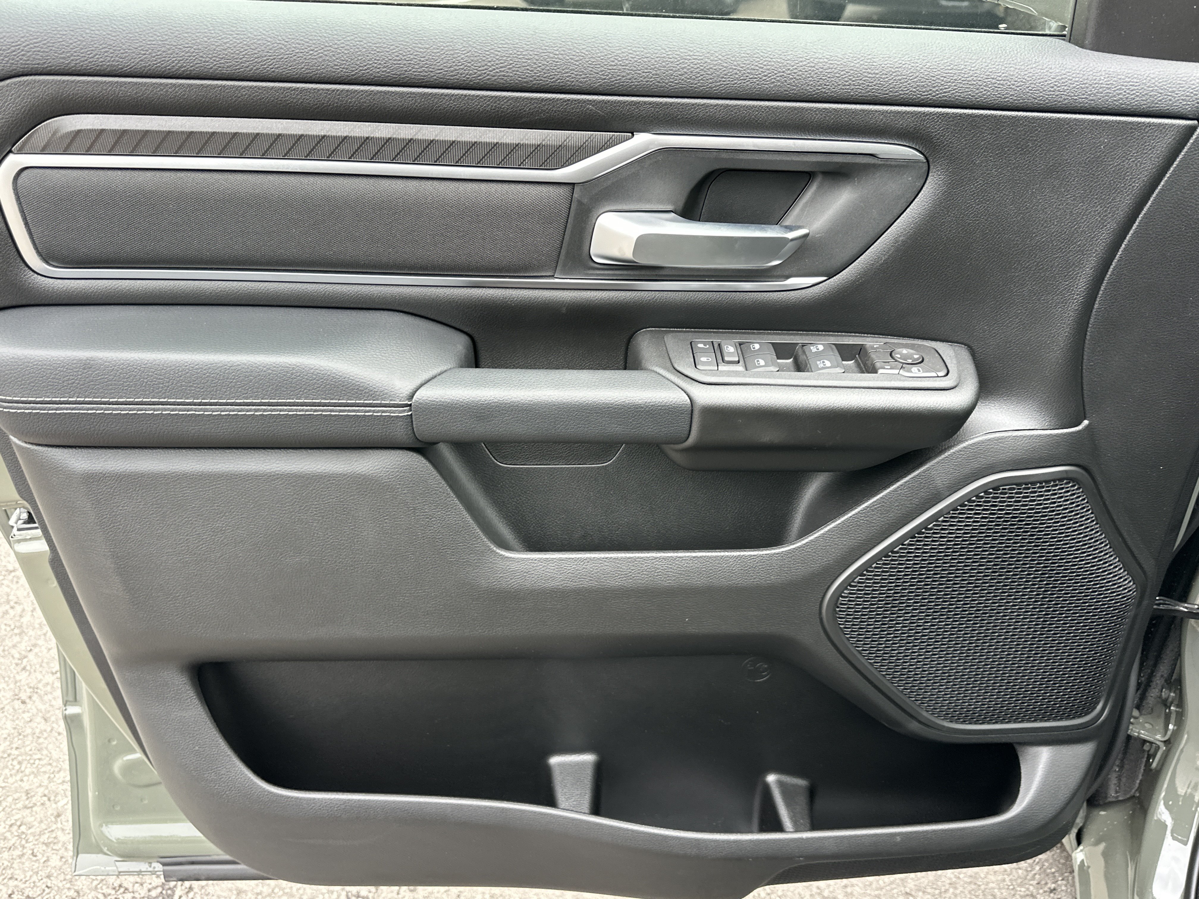 New 2026 RAM 1500 Big Horn AWD/4WD image 29