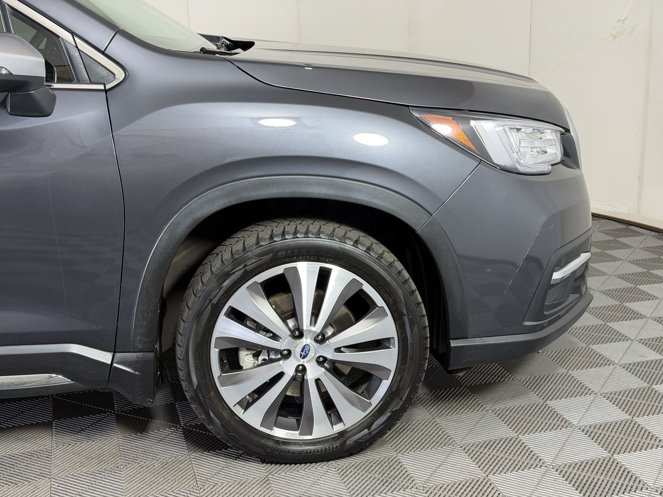 Used 2019 Subaru Ascent Touring AWD/4WD image 12