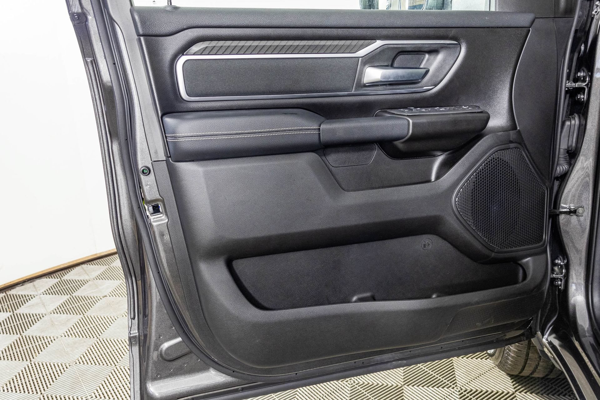 New 2026 RAM 1500 Big Horn AWD/4WD image 33