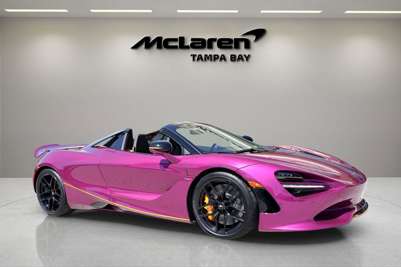 Used 2026 McLaren 750S Spider image 8