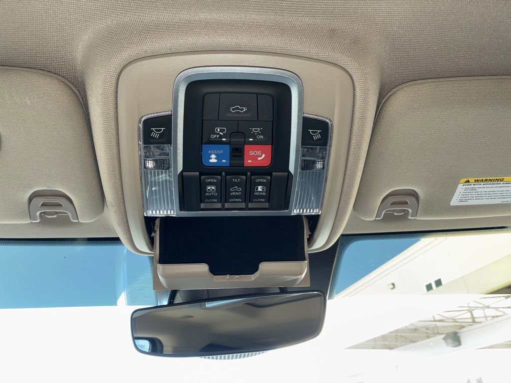 Used 2020 RAM 2500 Laramie image 17