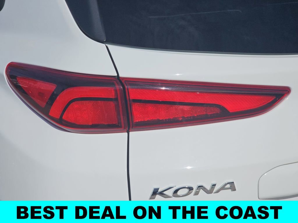 Used 2022 Hyundai Kona Limited image 41