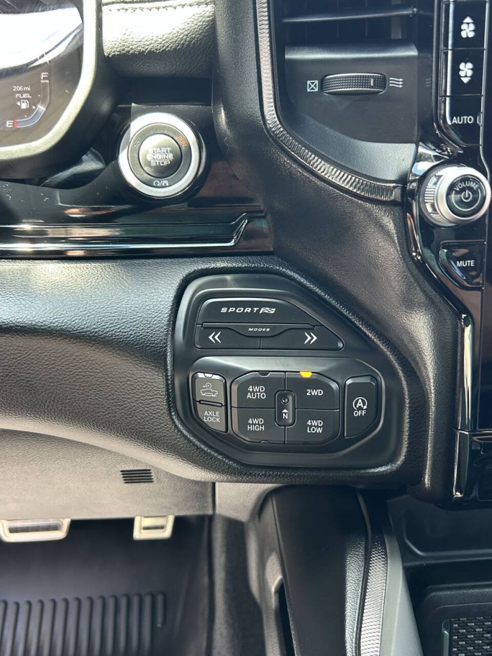 Used 2025 RAM 1500 Rebel w/ G/T Package AWD/4WD image 22