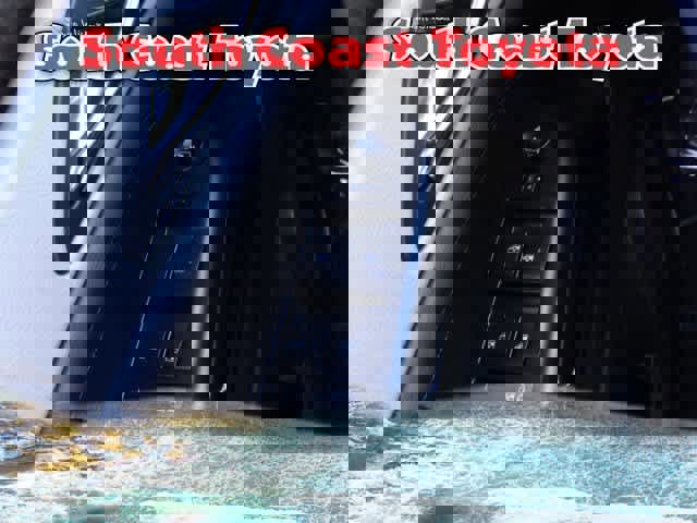 Used 2013 Cadillac SRX Luxury w/ Driver Awareness Package image 37