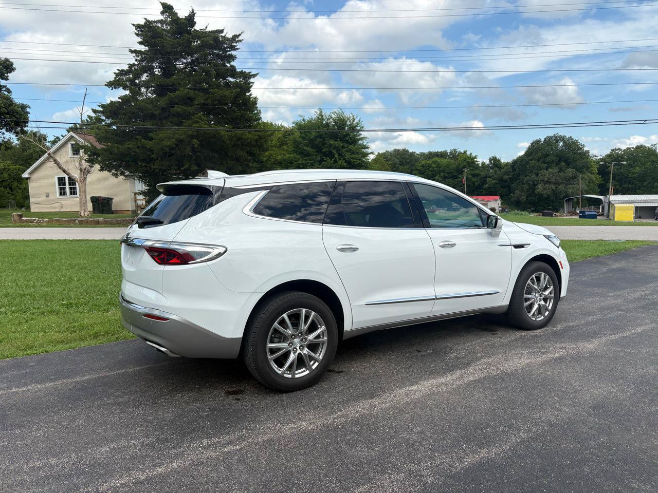 Used 2022 Buick Enclave Premium FWD image 34