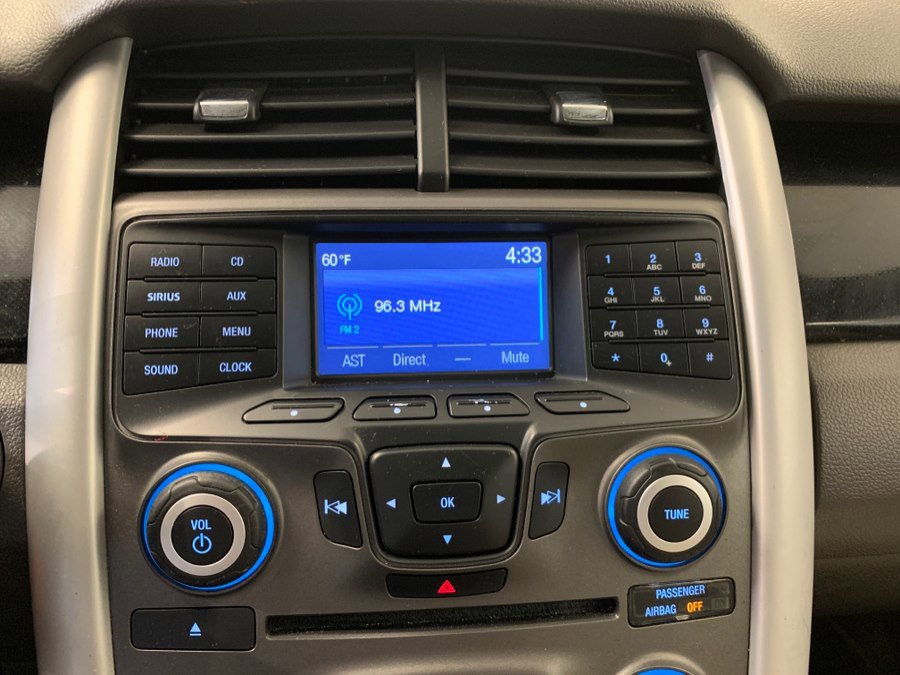 Used 2014 Ford Edge SE w/ Equipment Group 101A AWD/4WD image 22