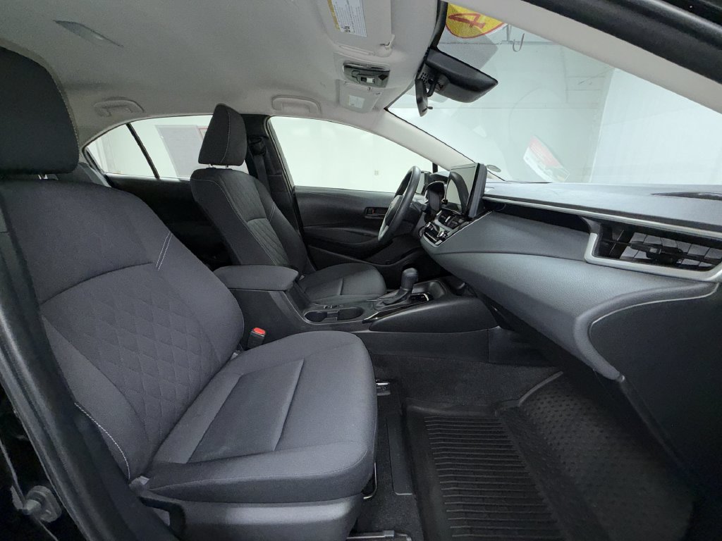 Certified 2024 Toyota Corolla LE FWD image 19