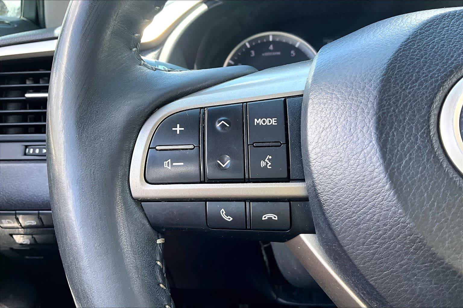 Used 2017 Lexus RX 350 FWD w/ Premium Package image 24