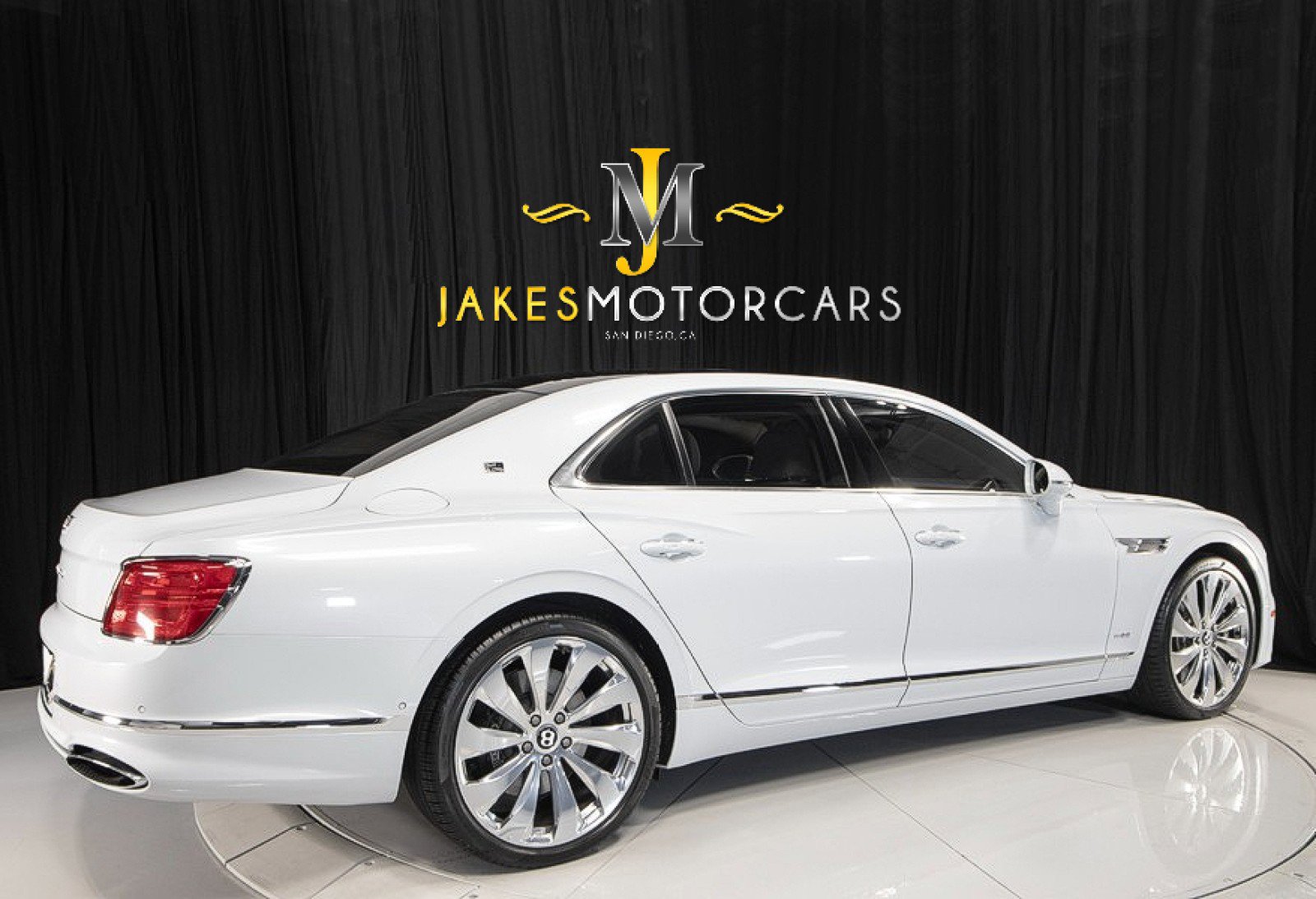 Used 2020 Bentley Flying Spur W12 w/ First Edition Specification image 10