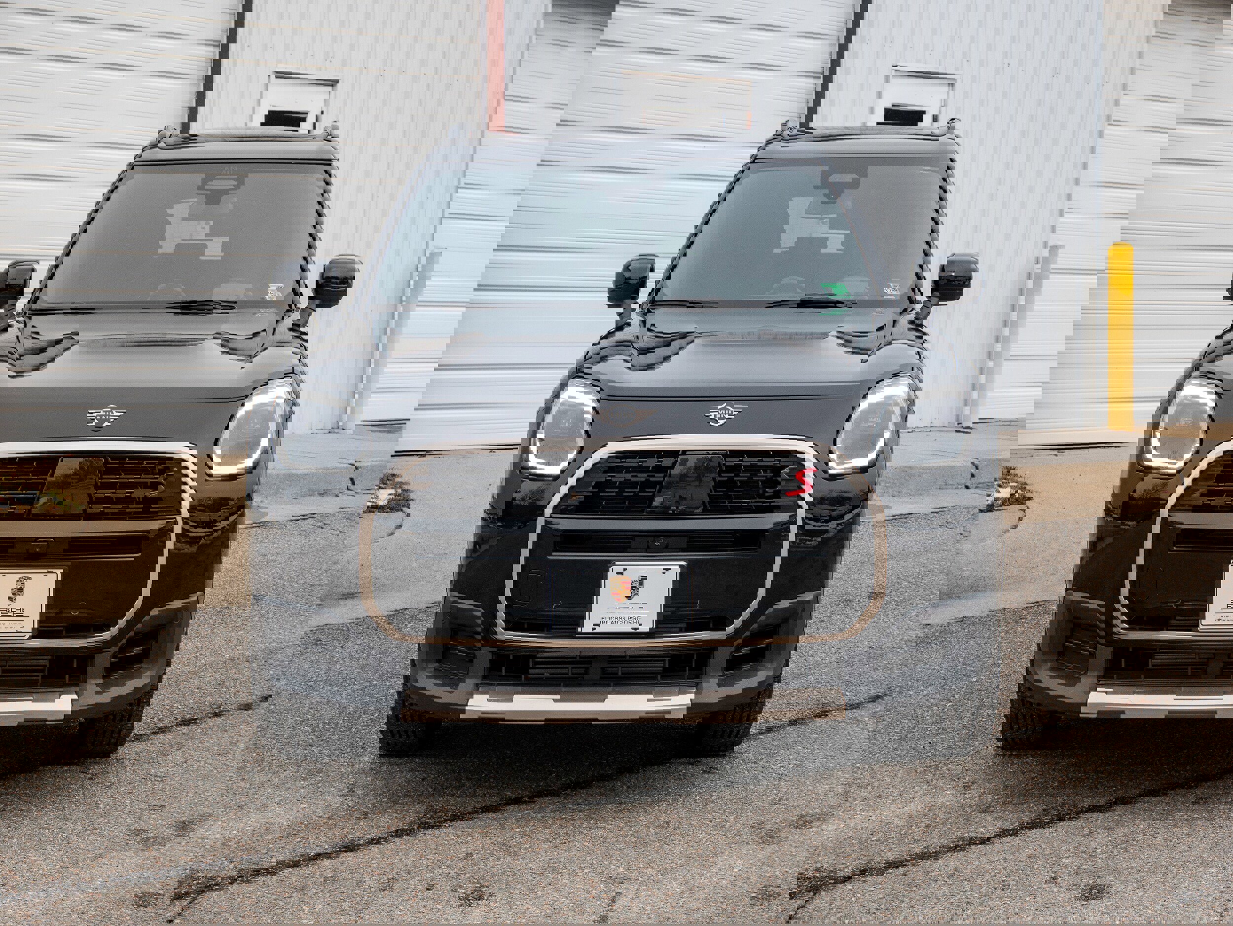 Used 2025 MINI Cooper Countryman S w/ Comfort Package Max image 10