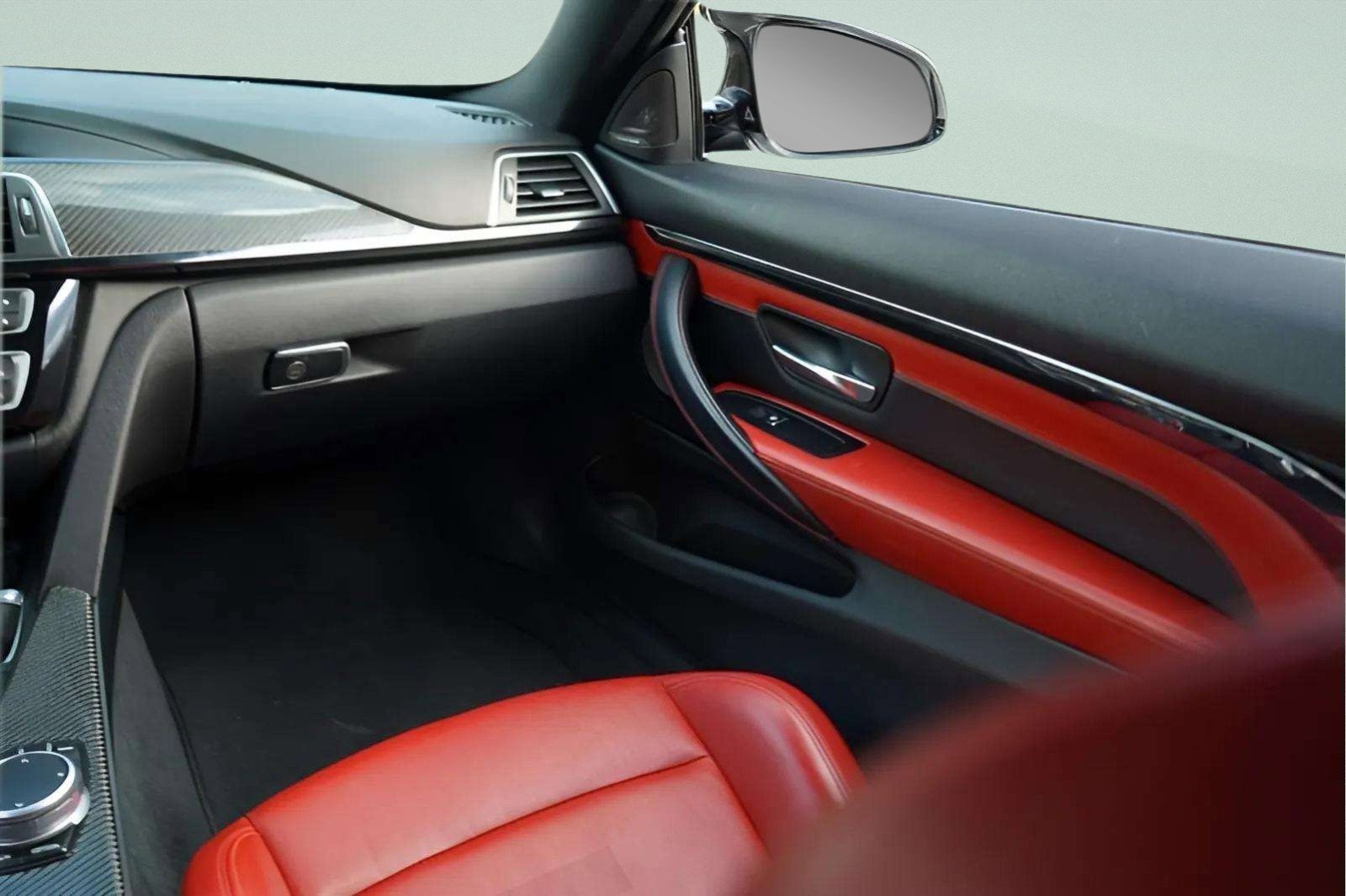 Used 2018 BMW M4 Coupe w/ Competition Package image 45