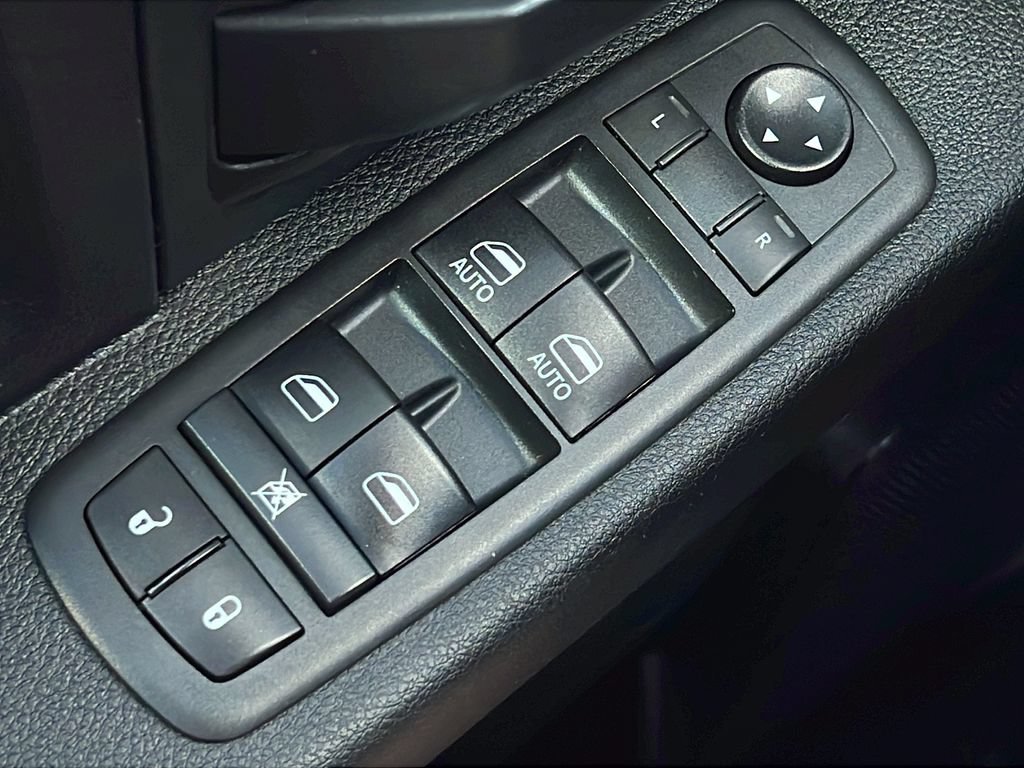 Used 2020 RAM 3500 Tradesman AWD/4WD image 18