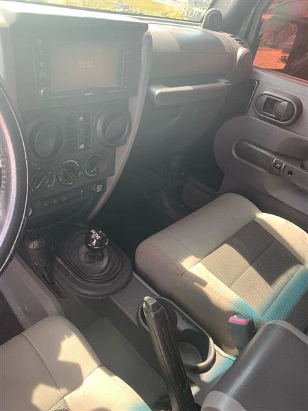 Used 2010 Jeep Wrangler Unlimited Rubicon w/ Trailer Tow Group image 14