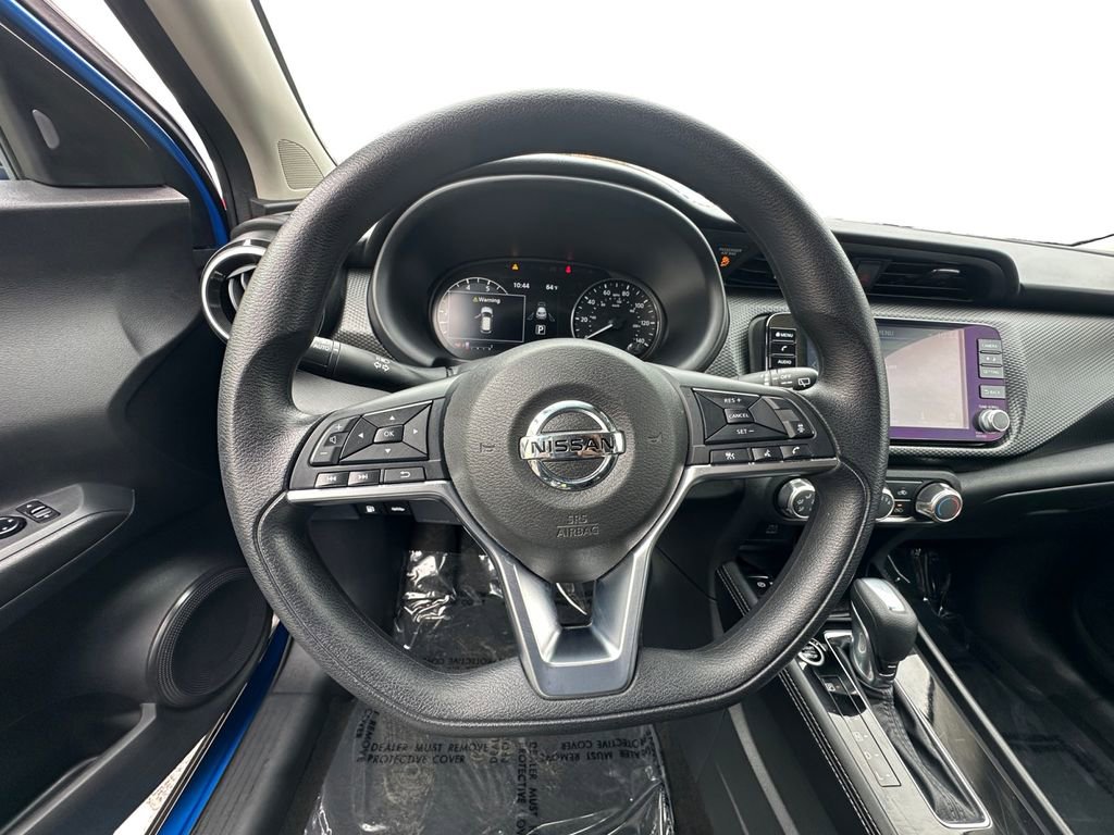 Used 2024 Nissan Kicks SV image 12