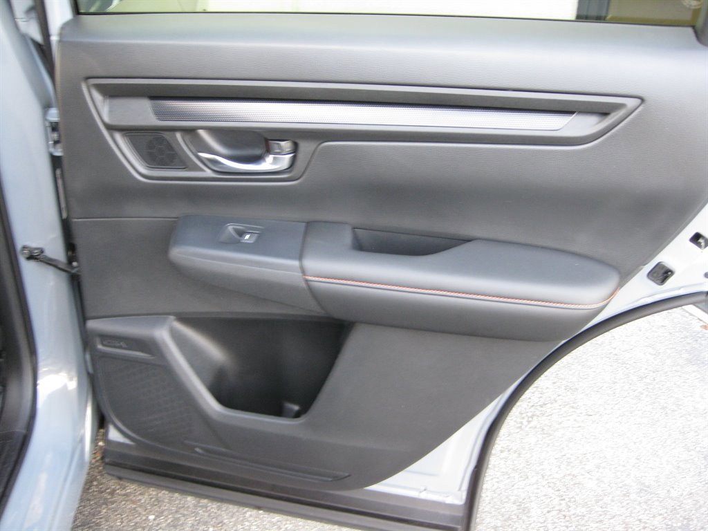 Used 2026 Honda CR-V Sport-L image 39